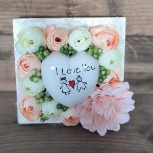 💗🌸 "I love you" - szív virágos keretben 💗🌸