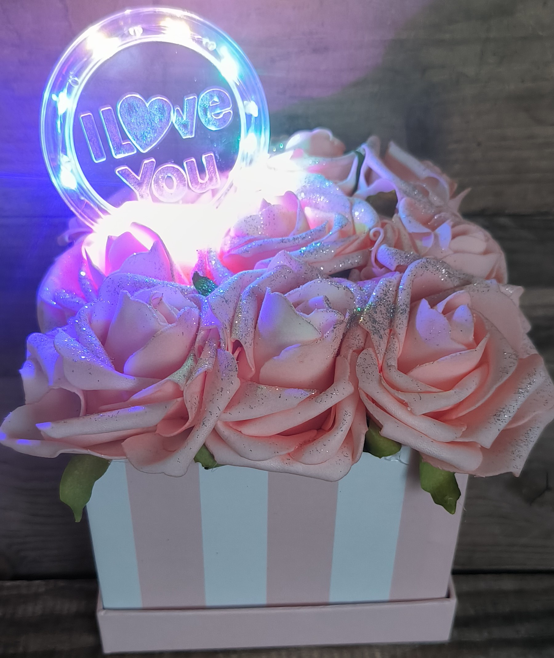 I LOVE you rózsabox - LED-es