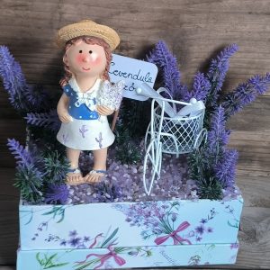 💜🌿 Kislány a levendulamezőn 🌿💜