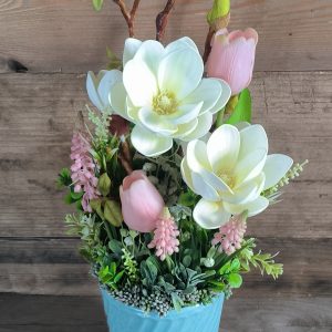 Krém magnólia gyöngyház kaspóban