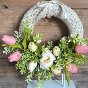 🌷 Tavaszi ajtódísz csipkével bevont szalma alapon 🌷